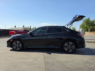 2018 Honda Civic Hatchback