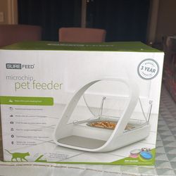 Microchip Pet Feeder
