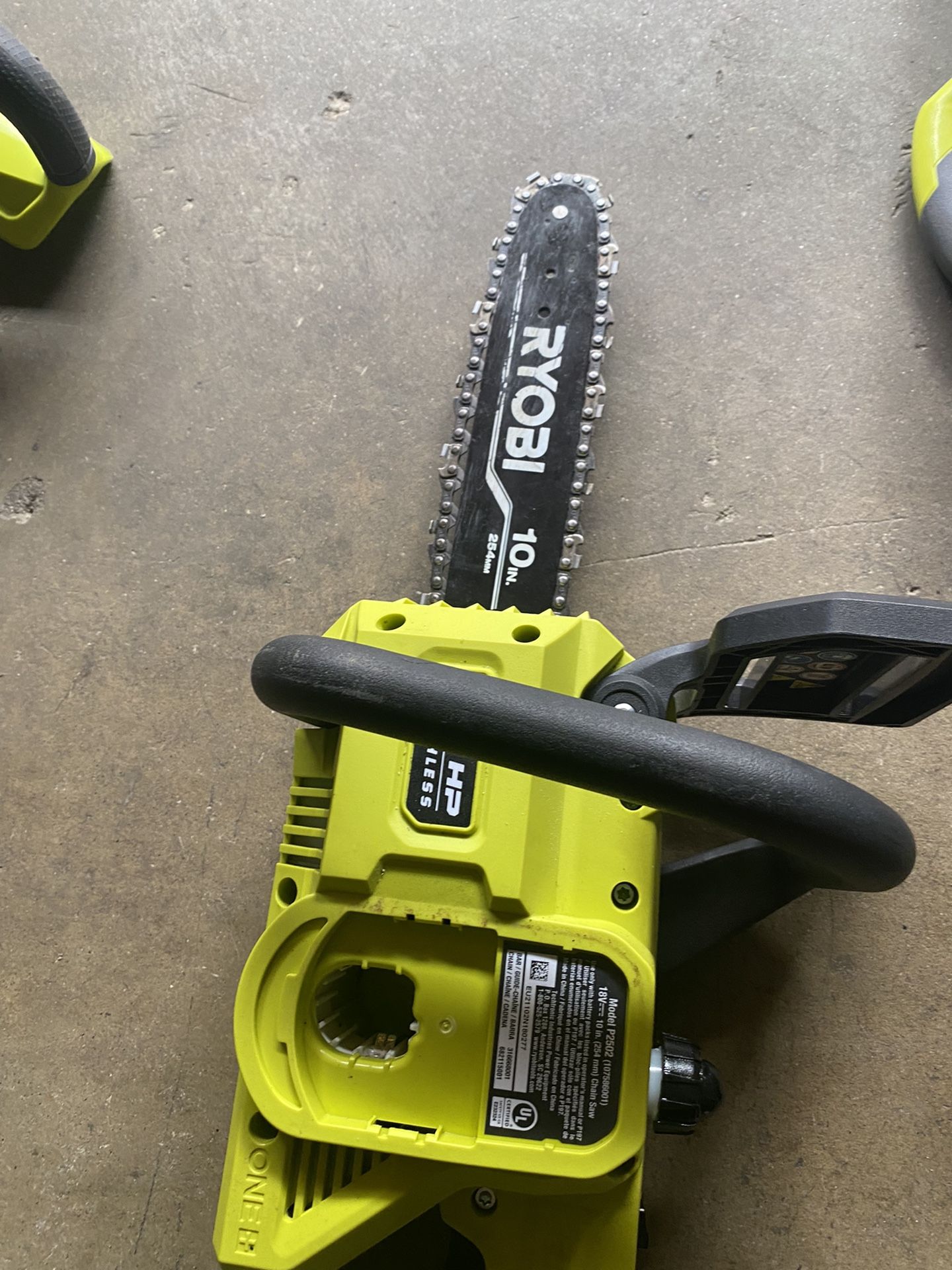 Chainsaw Ryobi Motosierra