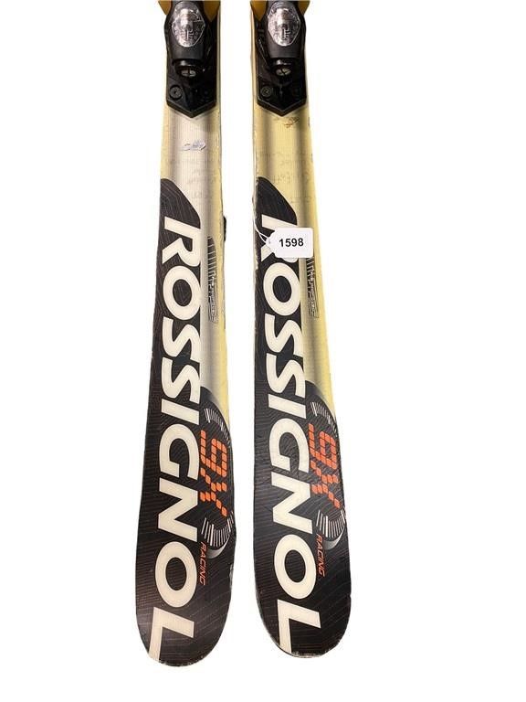 Rossignol World Cup Racing 9X Skis 150 cm with Rossignol Axium 100 Bindings.