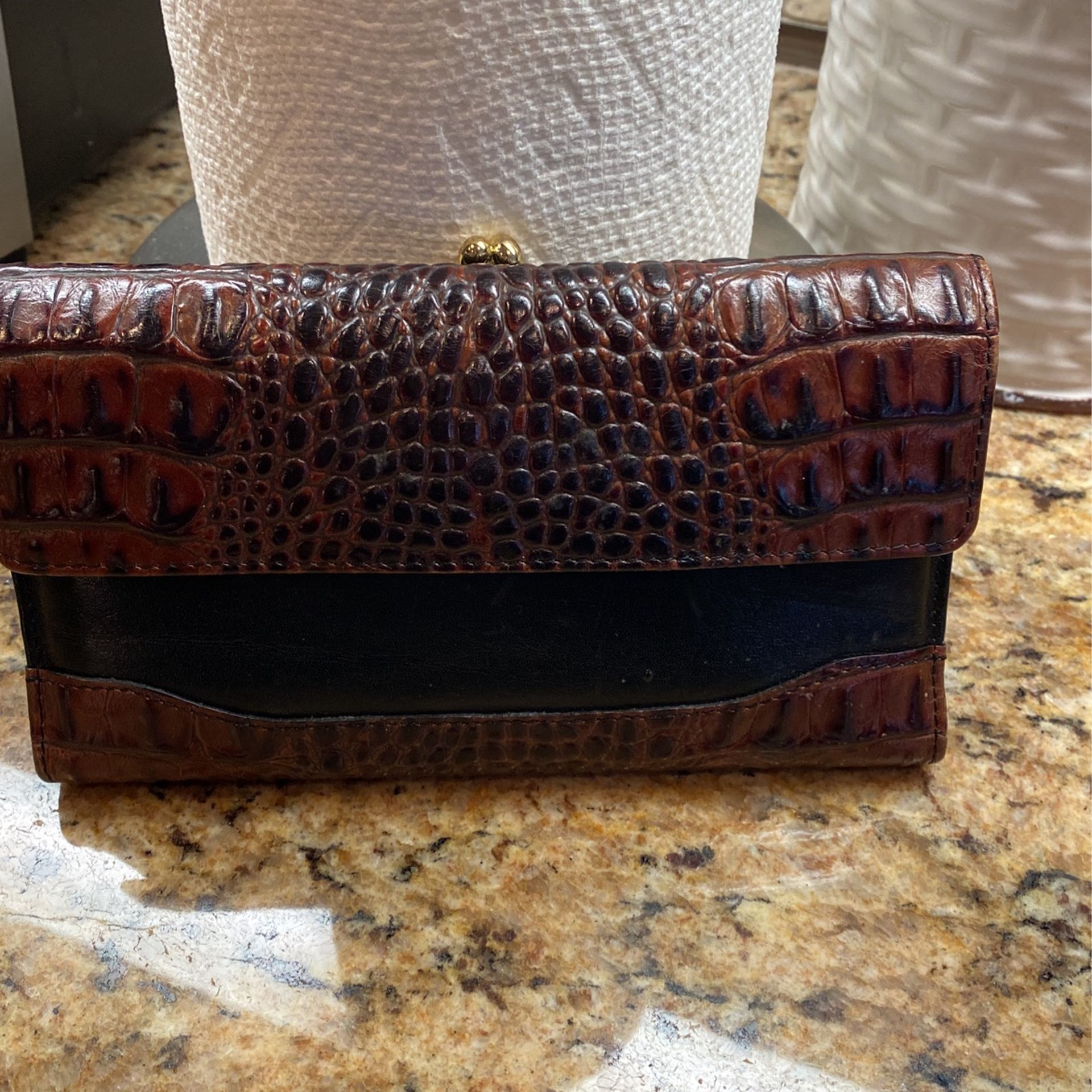 BRAHMIN Leather wallet