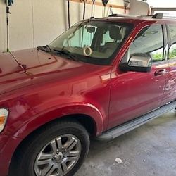 2010 Ford Explorer