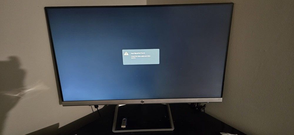 HP Ultra Slim Monitor