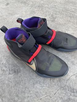 Nike Kobe React KBB Size 13 Men