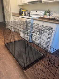 Dog cage 48x35 $150