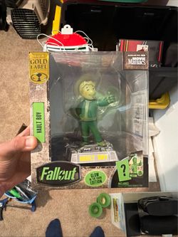 McFarlane Fallout Vault Boy  Limited to 5800. Glow In The Dark Edition Gold Label  EXCLUSIVE