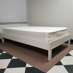 Twin size set - can DELIVER almost anywhere for $20 extra - please see all photos and read everything 🙂