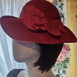 $15.00 - (3) Vtg Women's 100% Wool Hats, One Size Fits All! Like New Condition!