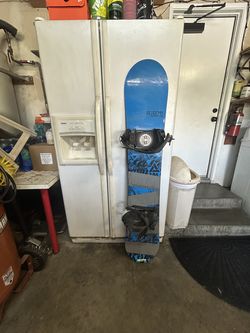 Snowboard (with bindings) brand new