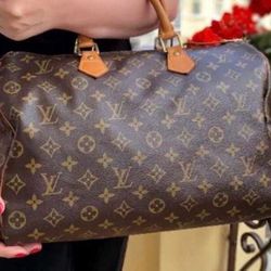 Louis Vuitton Speedy 35