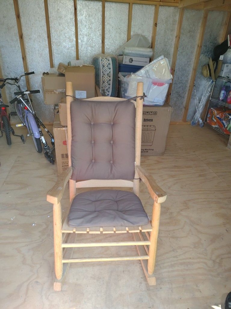 Wooden Rocking Chair