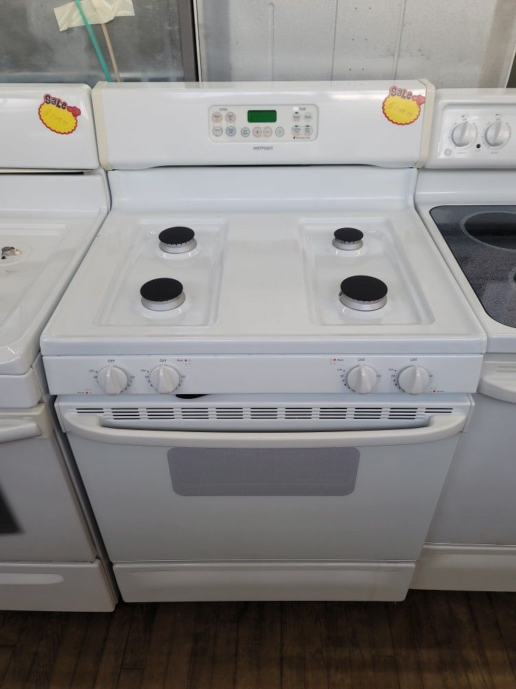 Hotpoint Gas Stove White