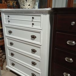 Dressers  / Cajoneras 