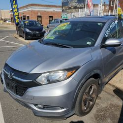 2018  HONDA HRV AWD LOADED