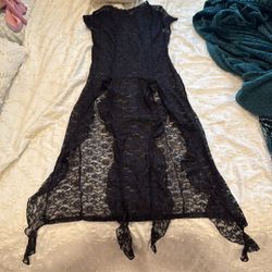 Black lace dress