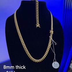 8mm Thick, 24” Long • MIAMI CUBAN LINK SET • LIFETIME WARRANTY 
