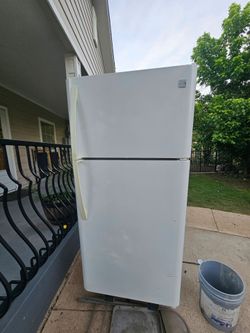 Kenmore Refrigerator