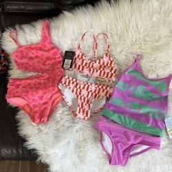 Girls Swimsuits 
