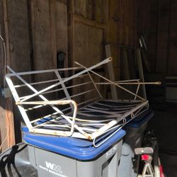 Free Vintage Metal Swing Frame 