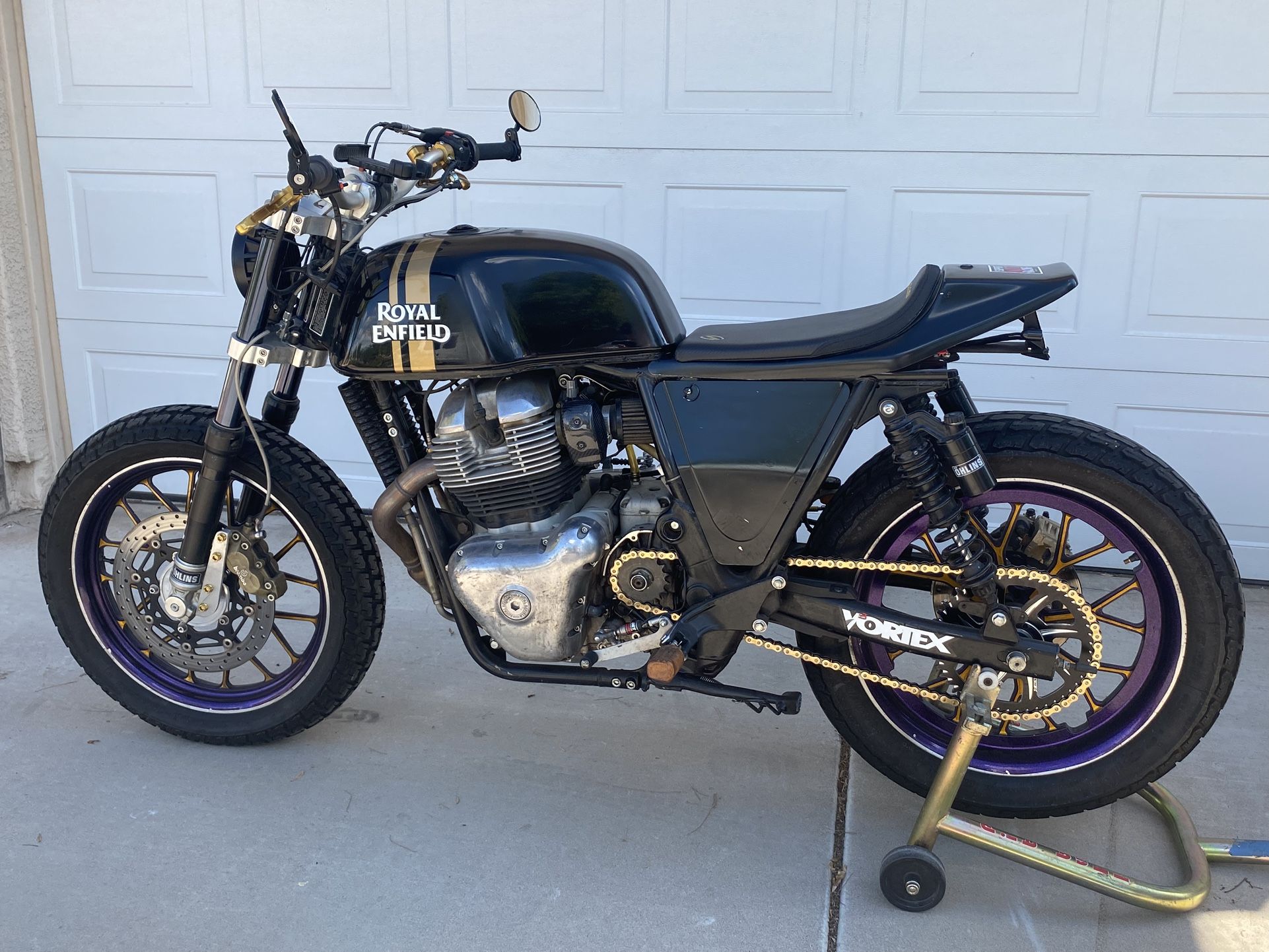 2021 Royal Enfield INT650