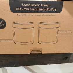 Self Watering Plant Pots