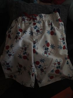 Boys size(M) brand new Mickey swim trunks 🌊🌊🌊