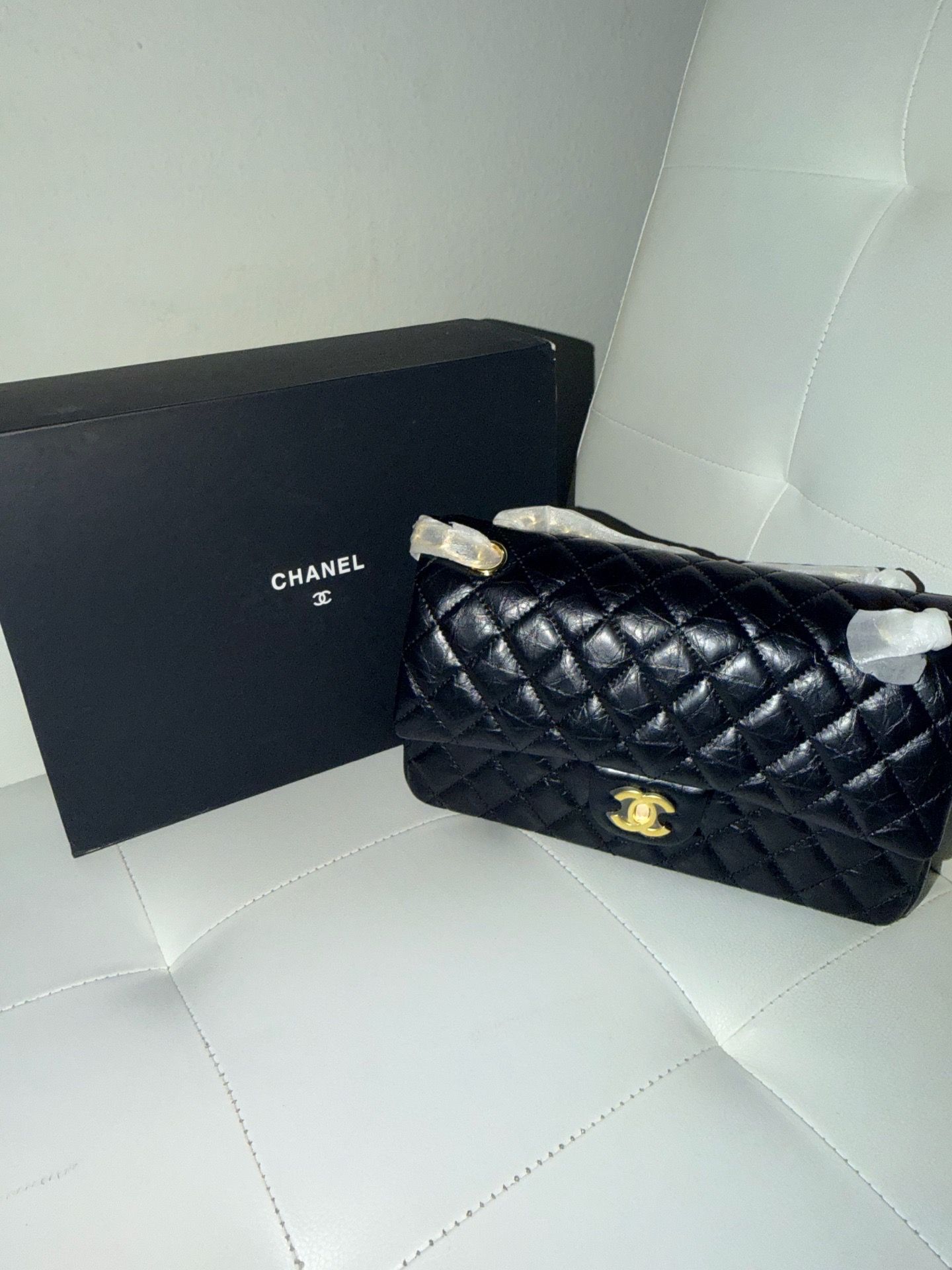 Chanel Purse black AUTHENTIC