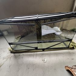 50 Gallon Reptile Tank (Pick Up Only)