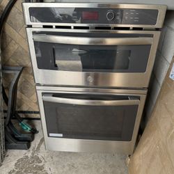 General Electric Oven And Microwave 