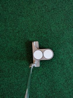 Odyssey White Hot 2 Ball Putter