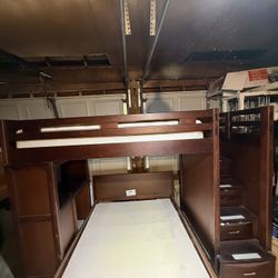 ALL-IN-ONE TWIN STORAGE HIGH LOFT W/ STAIRCASE + FULL LOWER BED