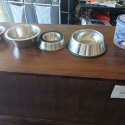 Pet Bowls 