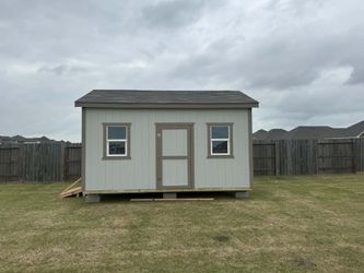Storage shed 12x12x8  6” overhang