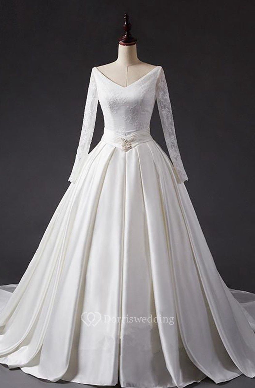 White Wedding Gown - New, Never Worn Size 16