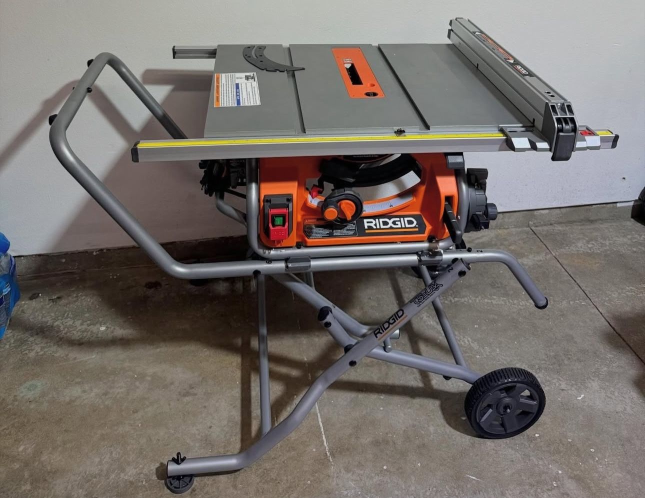 Table Saw 10in
