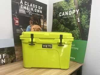 YETI CHARTREUSE 35 Tundra. Small Dent In Front $280