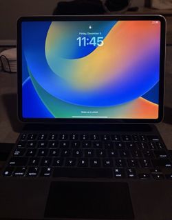 iPad Pro 11 inch