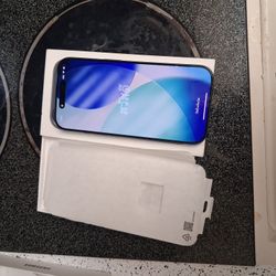 Brand New IPhone 17 Base 256gb Fully Unlocked 