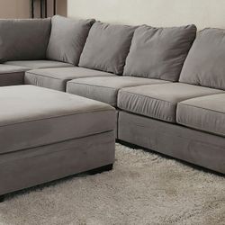 NEED GONE ASAP!!  Sectional W/Ottoman 