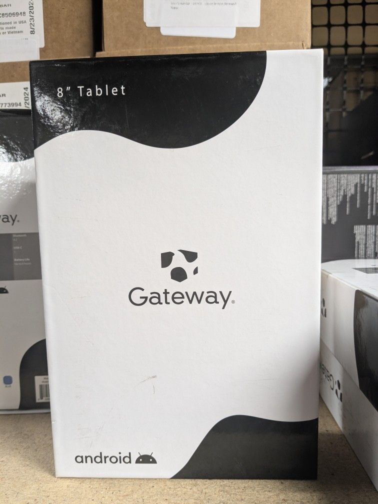 Gateway FACTORY SEALED  GATA30812-BK 8" Android 2GB 32GB Tablet, Blue