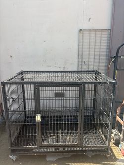 Dog cage rollable