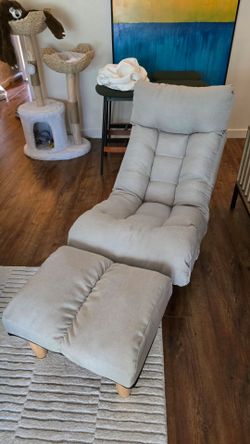 Small Lounge Chair with Foot stool - off white