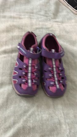 Girls sports/walking sandals size 3