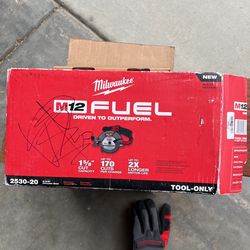 M12 Fuel Circular Saw