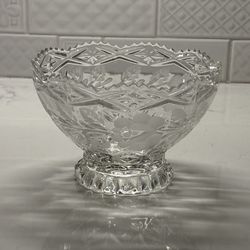 VTG-6” Crystal Pedestal Footed Bowl ~ Frosted Rose Flowers, Sawtooth Rim