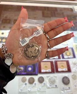 Silver coin 🪙