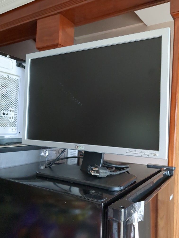 Monitor DELL 20" with Cable