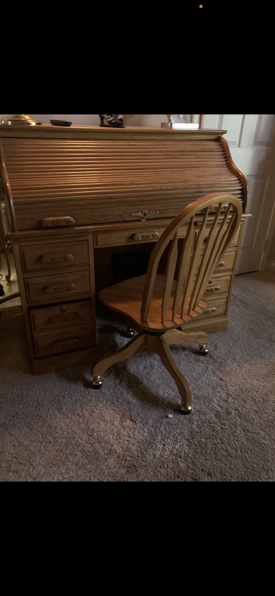 Roll Up Desk and Chair