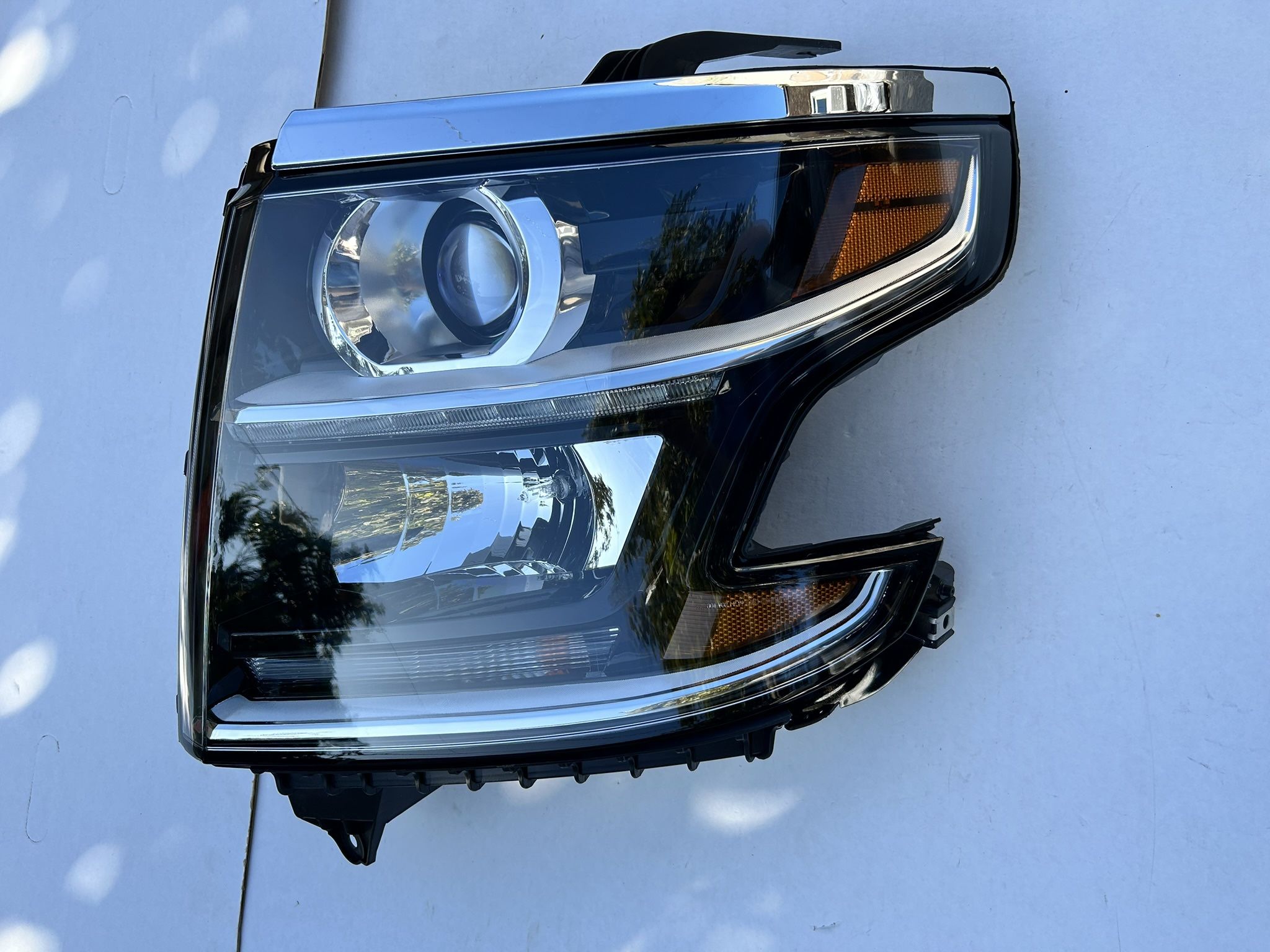 Tahoe Suburban Left Side Headlight Year 2015-2020
