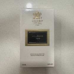 Perfume nuevo en su caja